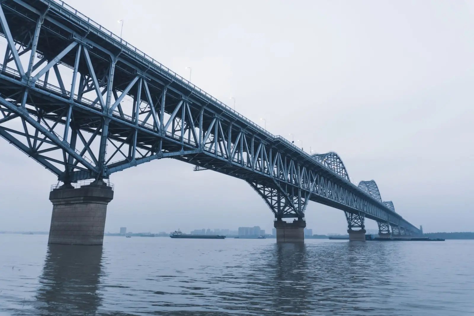2024年打印纸市场价格趋势及企业批量采购策略分析