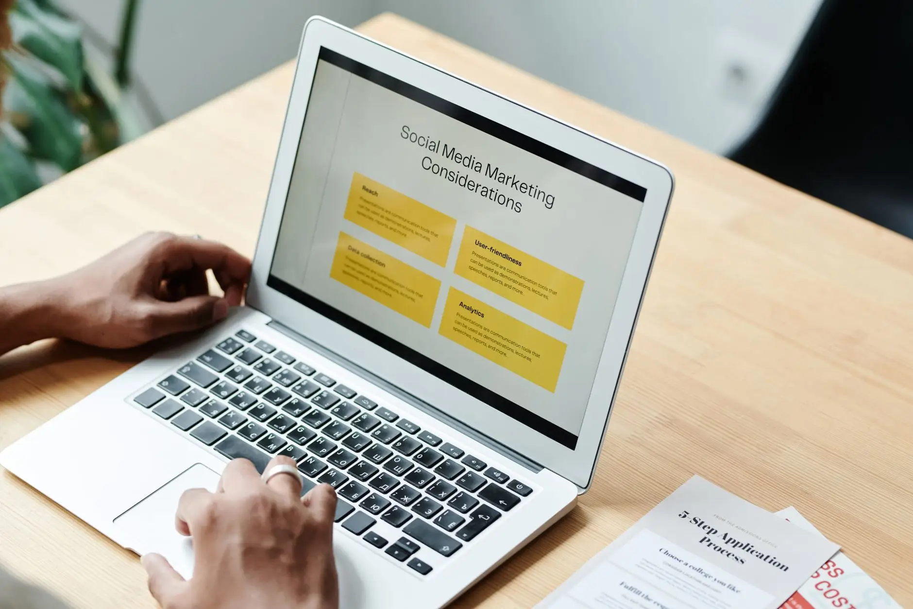 2025年办公设备行业技术发展趋势与打印耗材选型要点