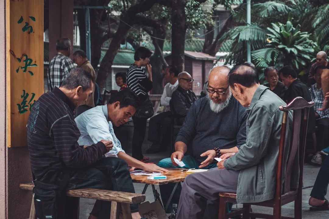 图文店与中小企业打印纸选购指南：按克重与尺寸精准匹配